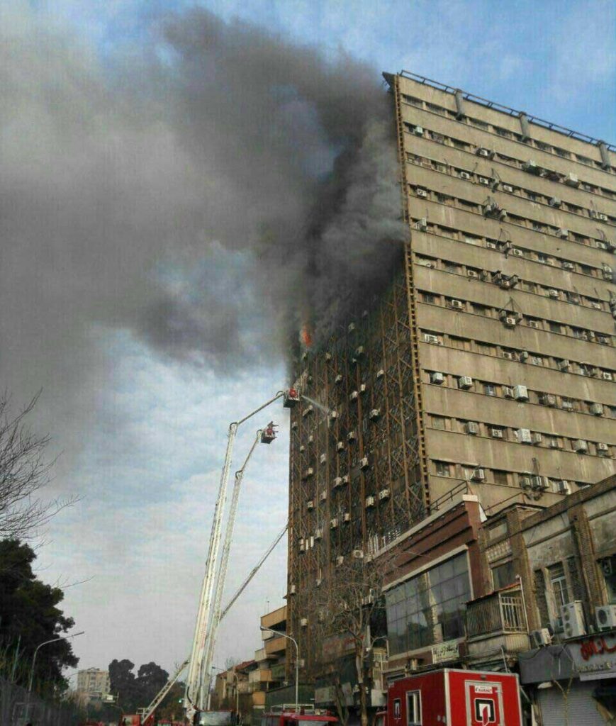 آتش سوزی در ساختمان بلند